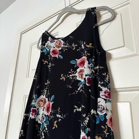 Long sleeveless dress - Picture 2 of 3